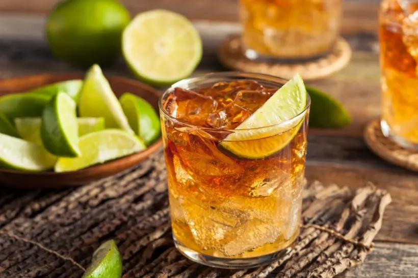 Dark and Stormy 1000 x 667 px